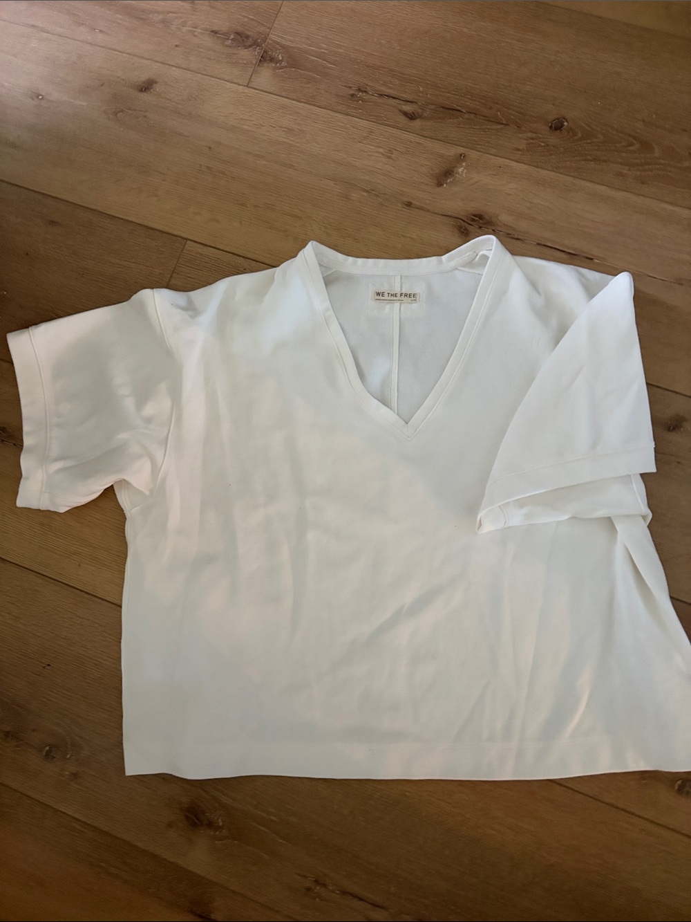 We The Free White Boxy V-Neck Short Sleeve Tee - never worn